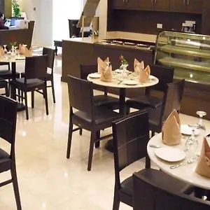 time-square-hotel.sharjah-hotels.com/